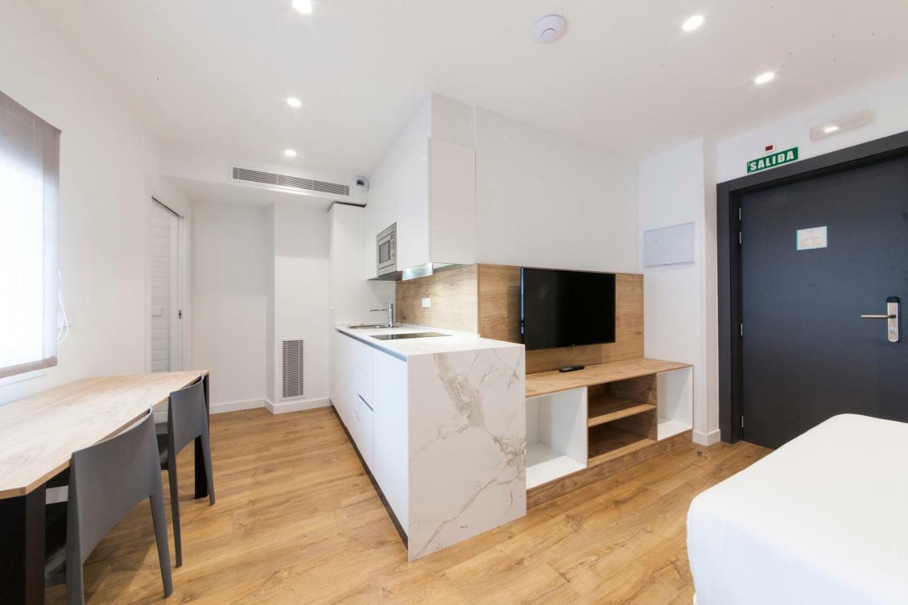 Antique Pamplona Tres Reyes Apartments 外观 照片
