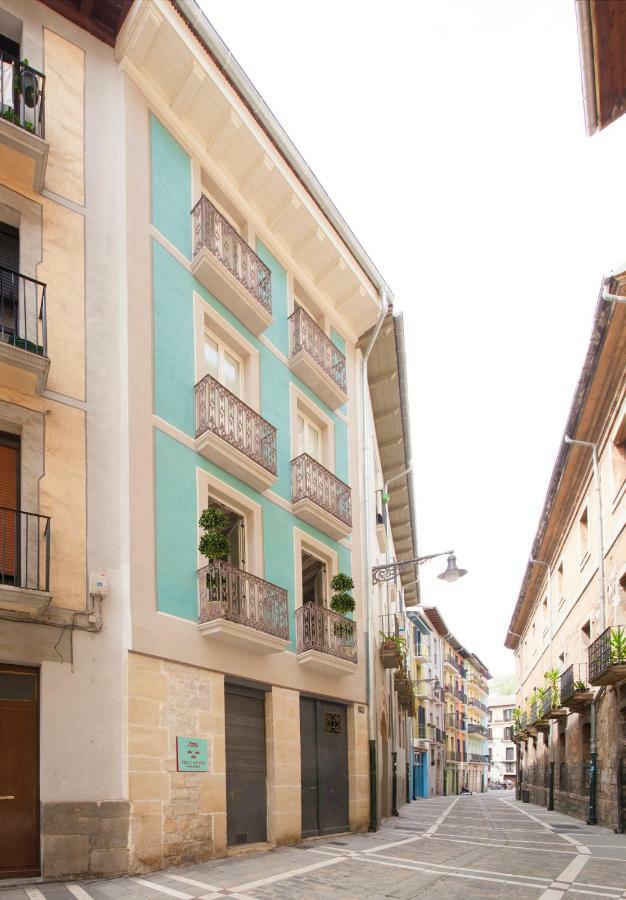 Antique Pamplona Tres Reyes Apartments 外观 照片